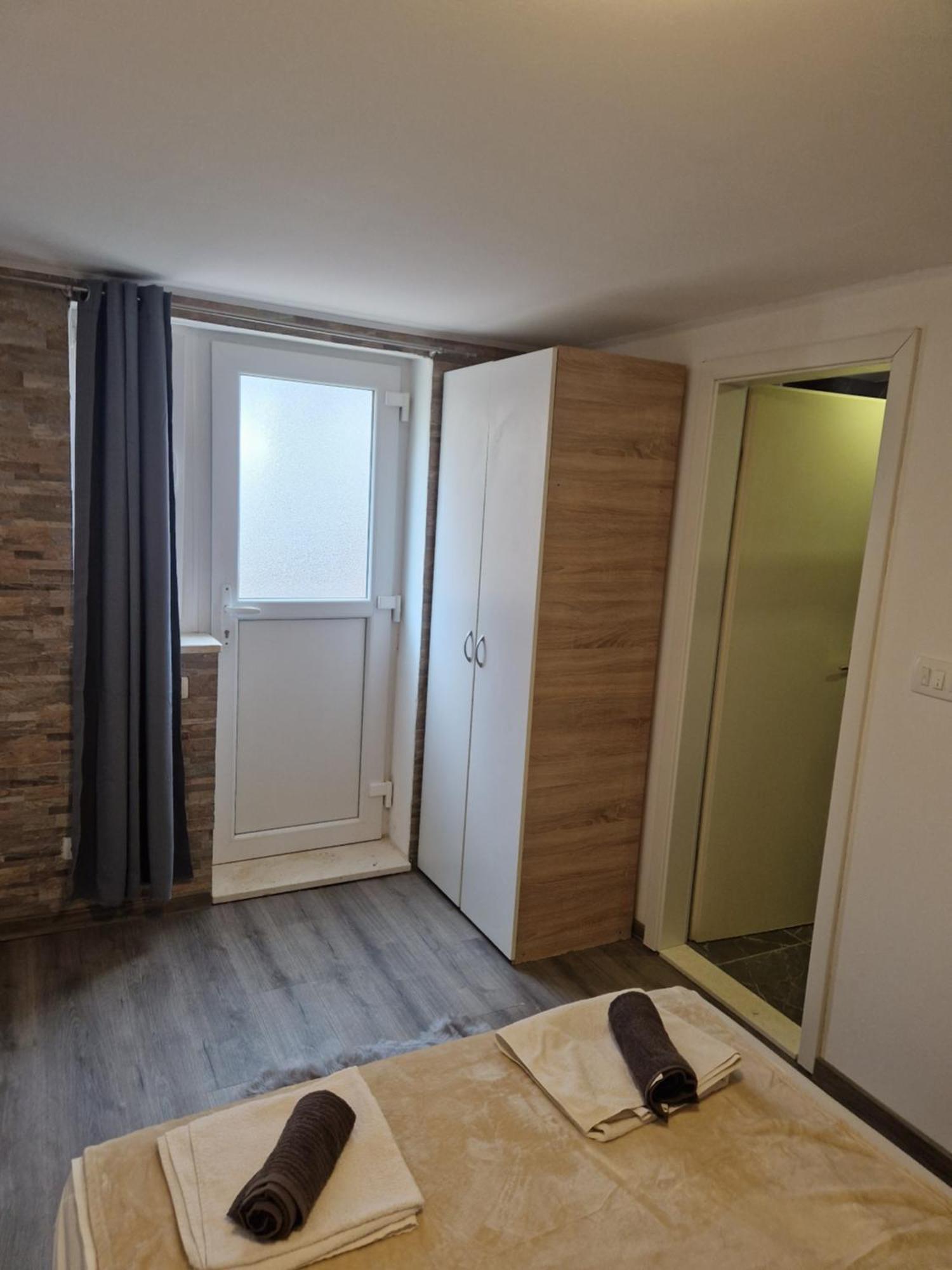 טרוגיר Apartments Vukman מראה חיצוני תמונה